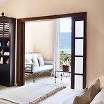 מלון Grecotel Daphnila Bay (adults Only) 4*