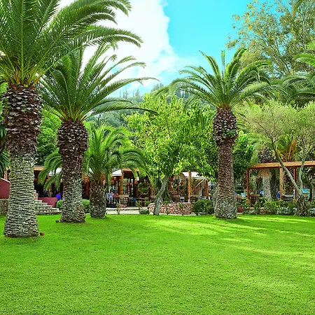 Grecotel Daphnila Bay (adults Only) ホテル