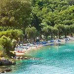 Szálloda Grecotel Daphnila Bay (adults Only) 4*