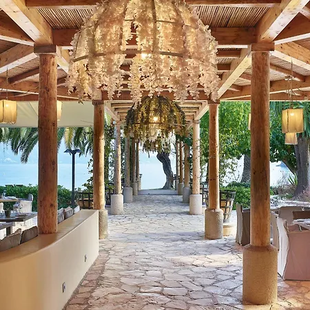 Szálloda Grecotel Daphnila Bay (adults Only) Dasziá